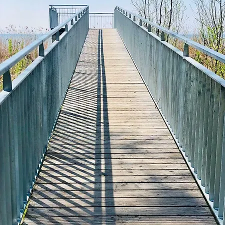 Ferien-wohlfuehlapartment Seekretzer - Mit Priv Strandzugang フリードリヒスハーフェン